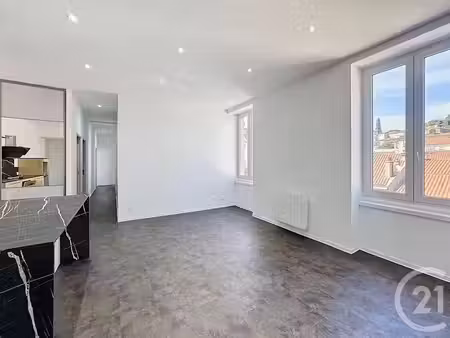 vente appartement 4 pièces 101.38 m² à le puy-en-velay (43000)  215 000 €