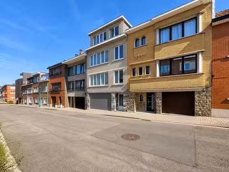 appt lumineux avec terrasse  jardin et grand garage