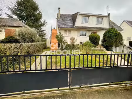 grisy-suisnes : appartement avec jardin