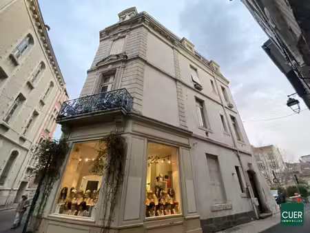 studio valence