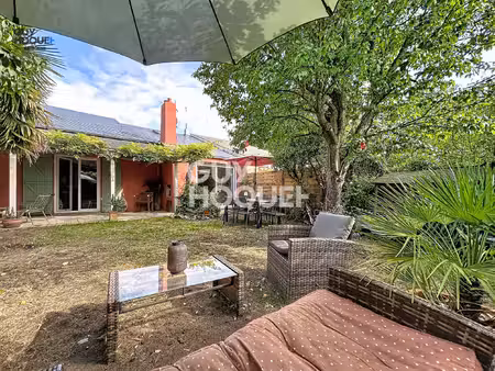 maison à vendre de 6 pièces - 4 chambres + de 119.63 m² + garage et stationnement extérieu
