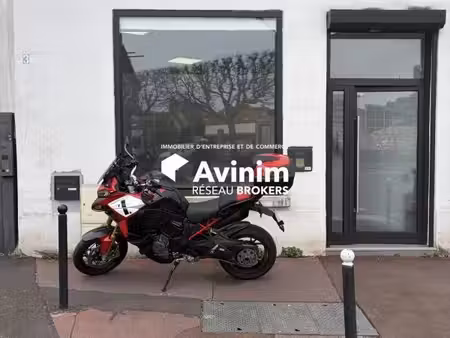 location commerce saint maur des fosses 94100 90m²
