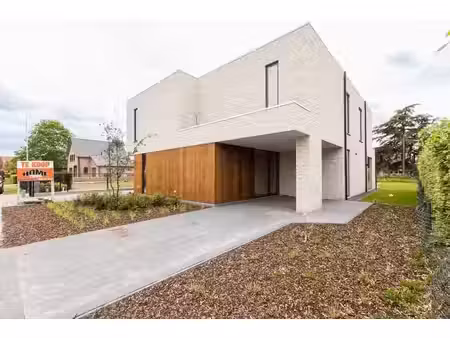 ruime hob nieuwbouwwoning met 3 slaapkamers   luxueus a...
