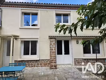 maison de ville à vendre