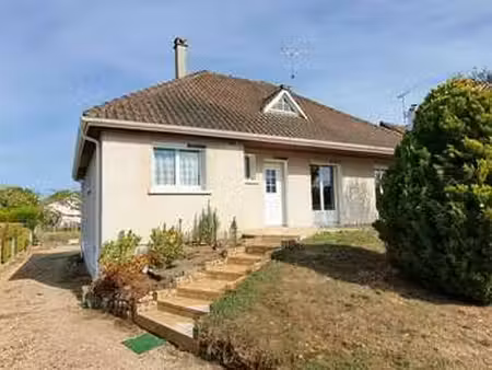 vente maison à amilly (45200) : à vendre / 103m² amilly