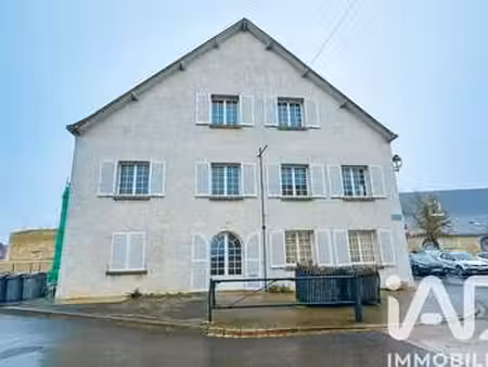 vente maison à sainte-maure-de-touraine (37800) : à vendre / 183m² sainte-maure-de-tourain