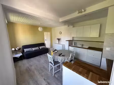 t2 meublé 44 m² — centre-ville belfort  entièrement rénové