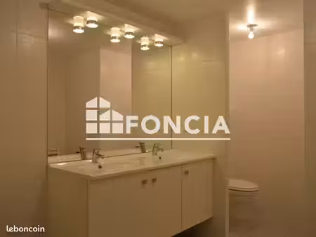 duplex 5 pièces 107 m²