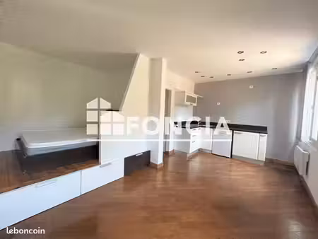 appartement 1 pièce 25 m²