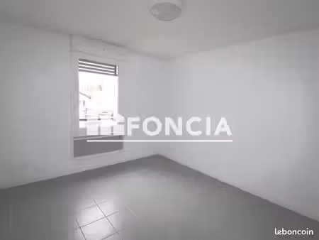 studio 1 pièce 20 m²