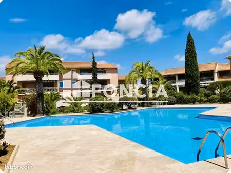 studio 1 pièce 18 m²