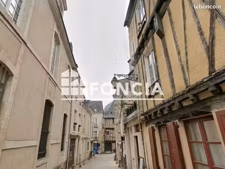 studio 1 pièce 25 m²