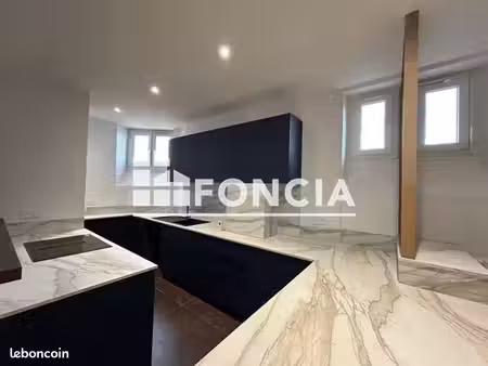 appartement 3 pièces 81 m²