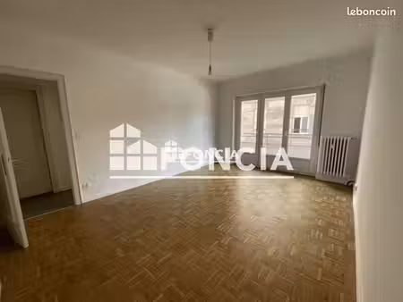 appartement 4 pièces 77 m²