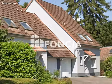 maison 5 pièces 106 m²