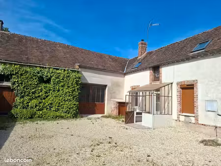 maison de village - 3 pièces - 70²