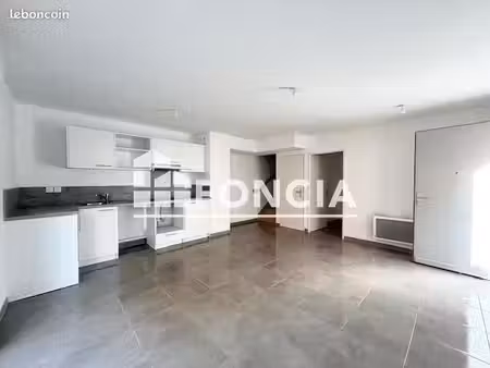maison 3 pièces 64 m²