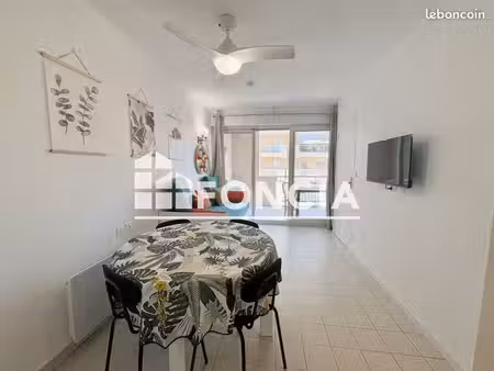 studio 1 pièce 27 m²
