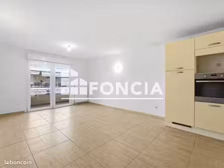 appartement 3 pièces 70 m²