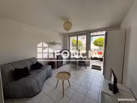 studio 1 pièce 19 m²