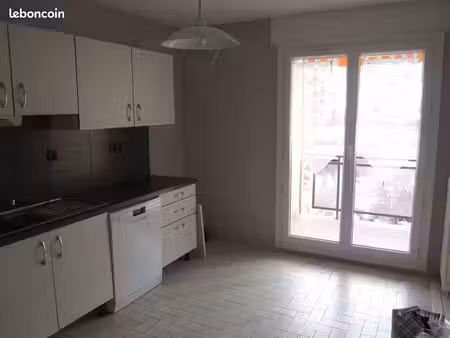 location appartement 70m²