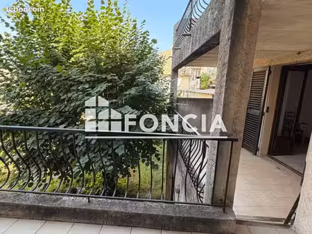 appartement 3 pièces 69 m²
