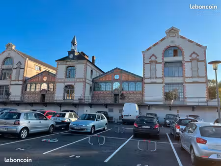 t1 bis meublé dans résidence avec piscine nantes sud