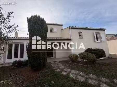 maison 5 pièces 142 m²