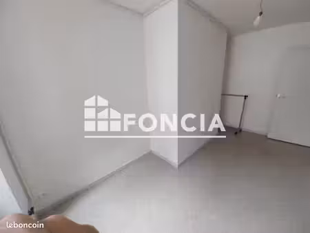 appartement 3 pièces 41 m²