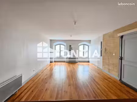 appartement 3 pièces 77 m²