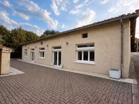 appartement t3 en duplex boucagnères