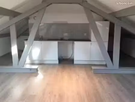 location studio 18m2 la boisse