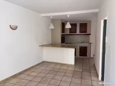 appartement t3 centre ville d’orange