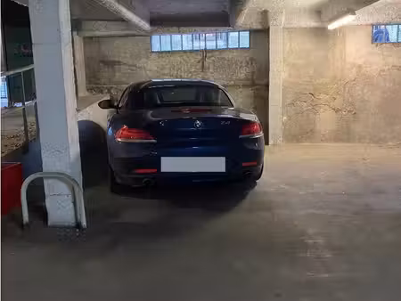 parking/box saumur