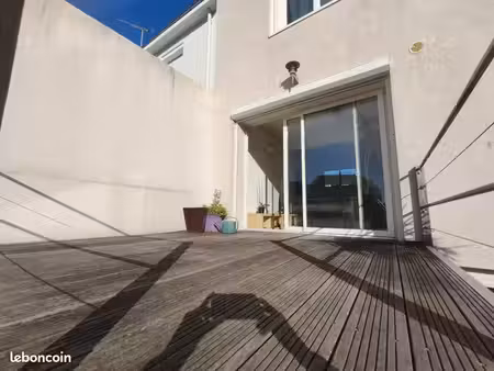 maison 5 pièces 81 m²