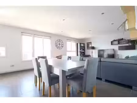 vente appartement 5 pièces 90 m² à brignais (69530)  249 000 €