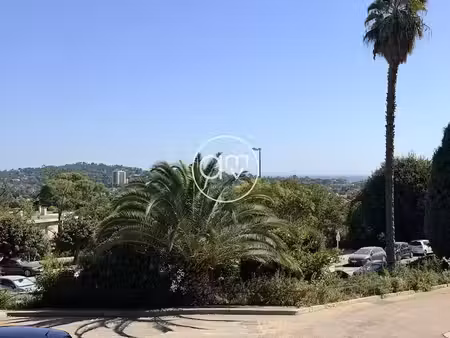 vente appartement 4 pièces 90 m² à toulon (83000)  263 000 €