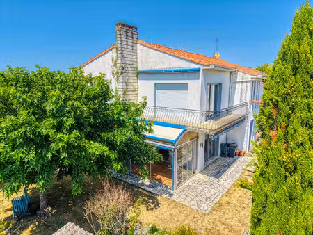 maison de luxe à vendre dans le quartier l'yeuse