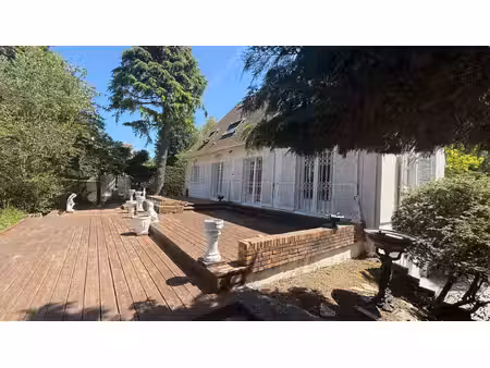 maison de luxe à vendre à l'étang-la-ville