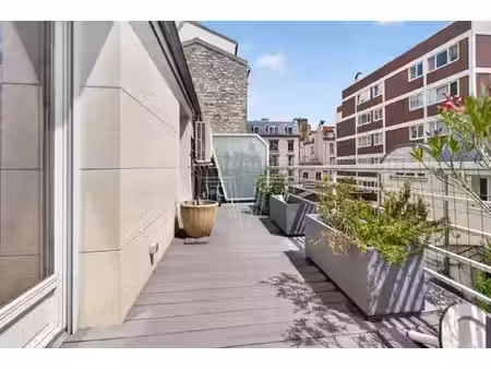 maison de luxe à vendre dans le quartier silly-gallieni