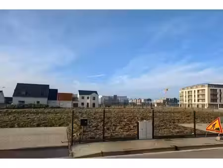 terrain constructible viabilisé à vendre