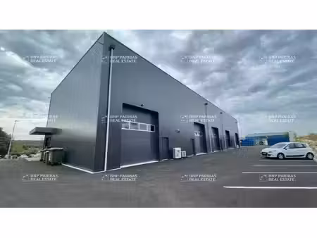 local commercial à louer