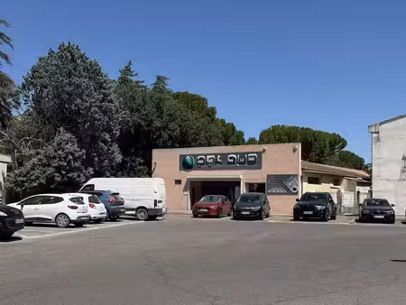 local commercial à louer