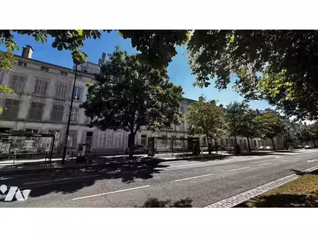 local commercial à vendre