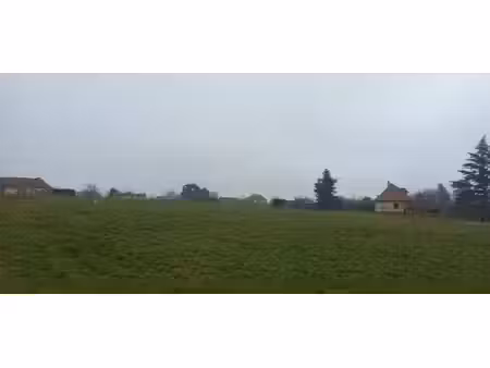 terrain constructible viabilisé à vendre