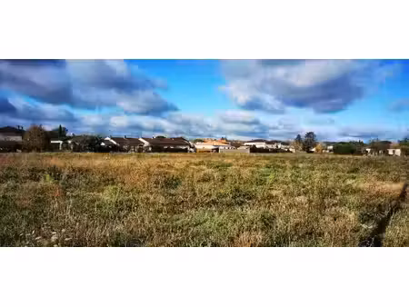 terrain constructible viabilisé à vendre