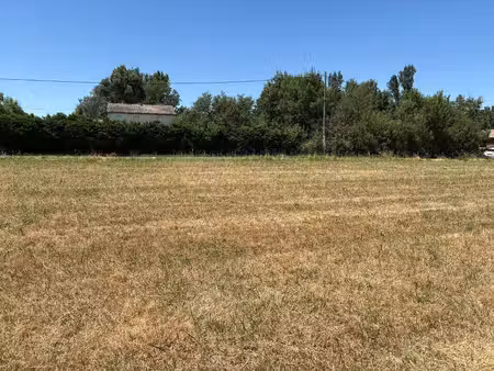 terrain constructible viabilisé à vendre
