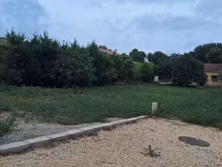terrain constructible viabilisé à vendre