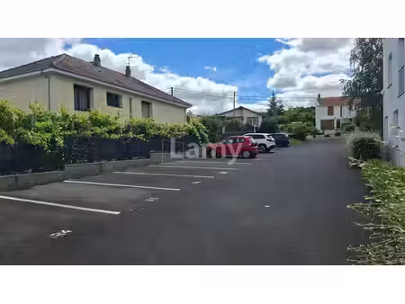 parking à louer