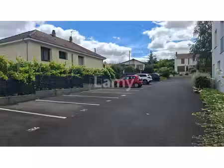 parking à louer
